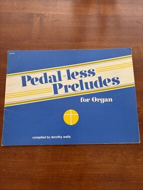 Pedal-less Preludes for Organ